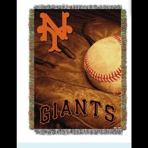 NY GIANTS Throwback Tapestry Throw 48”x60”